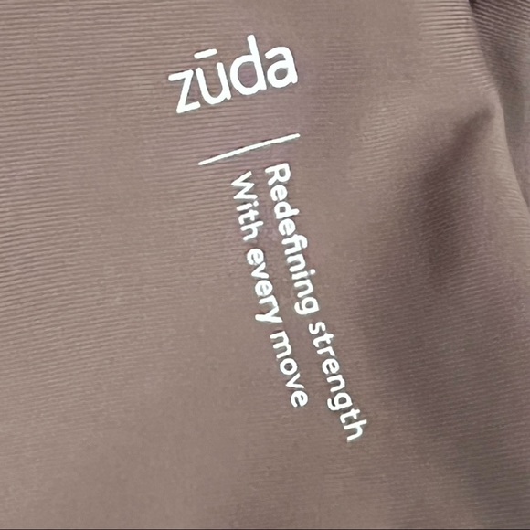 ❌SOLD❌Zuda Leggings With Attached Skirt - Picture 5 of 7